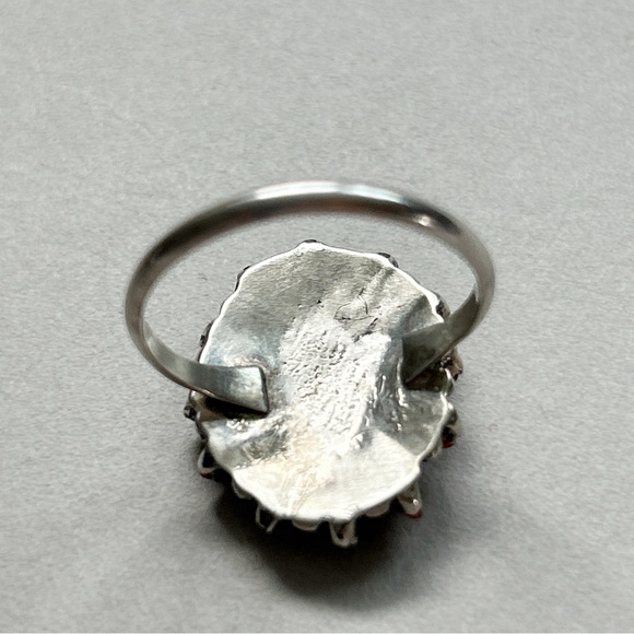 Vintage Southwestern Red Coral Needlepoint Cluster Sterling Silver Ring - Picture 9 of 11